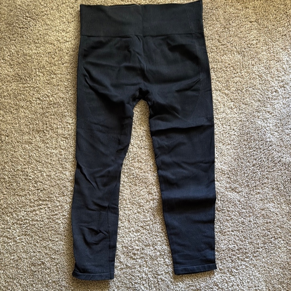 💜 3 for $10 Target Black Leggings